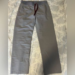 Women’s size M gray scrub pants